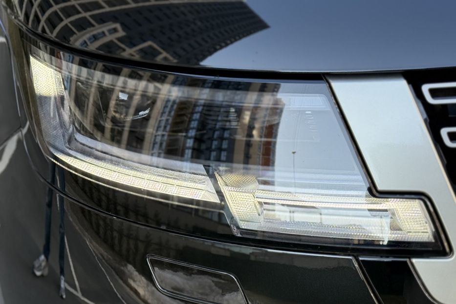 Продам Land Rover Range Rover D300 HSE 2023 года в Киеве