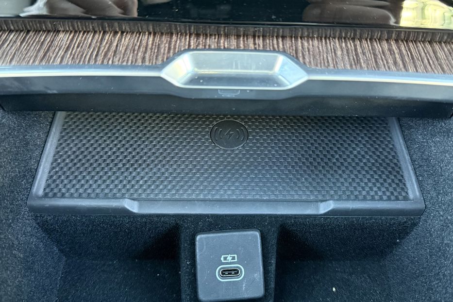 Продам Land Rover Range Rover D300 HSE 2023 года в Киеве