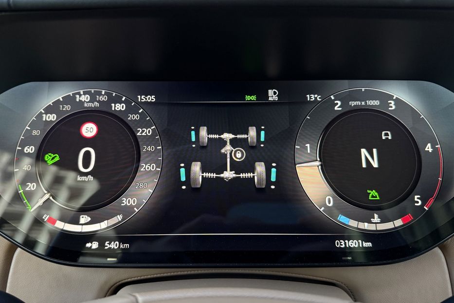 Продам Land Rover Range Rover D300 HSE 2023 года в Киеве