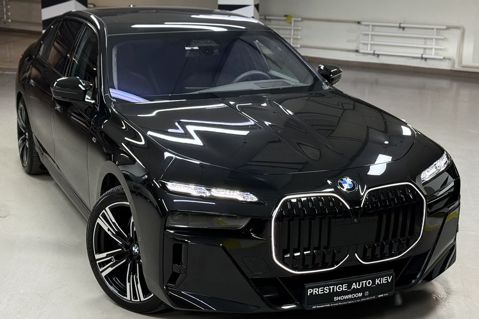 Продам BMW 740 740d Steptronic xDrive 2024 года в Киеве
