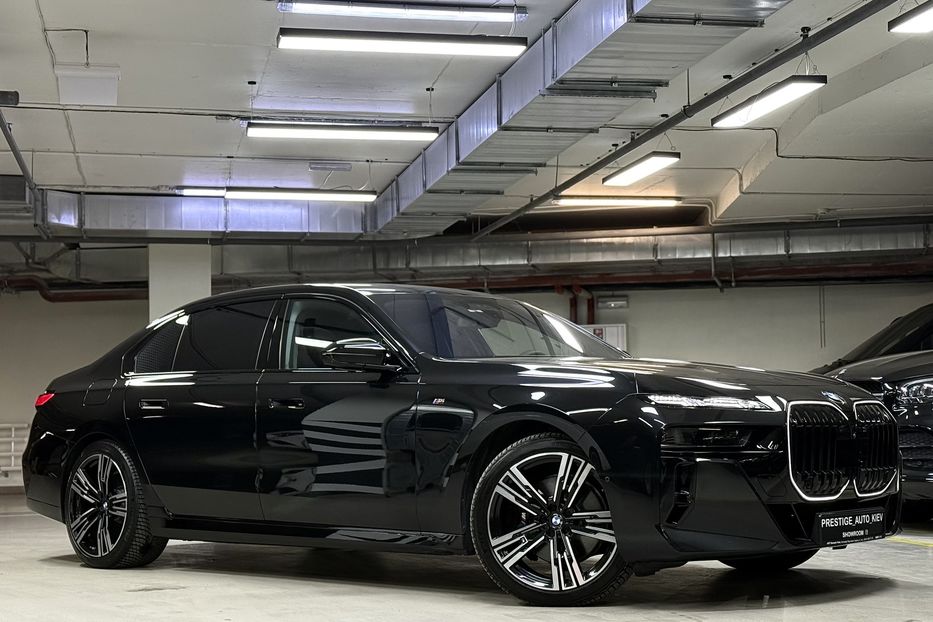 Продам BMW 740 740d Steptronic xDrive 2024 года в Киеве