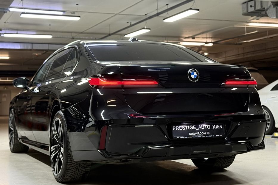 Продам BMW 740 740d Steptronic xDrive 2024 года в Киеве