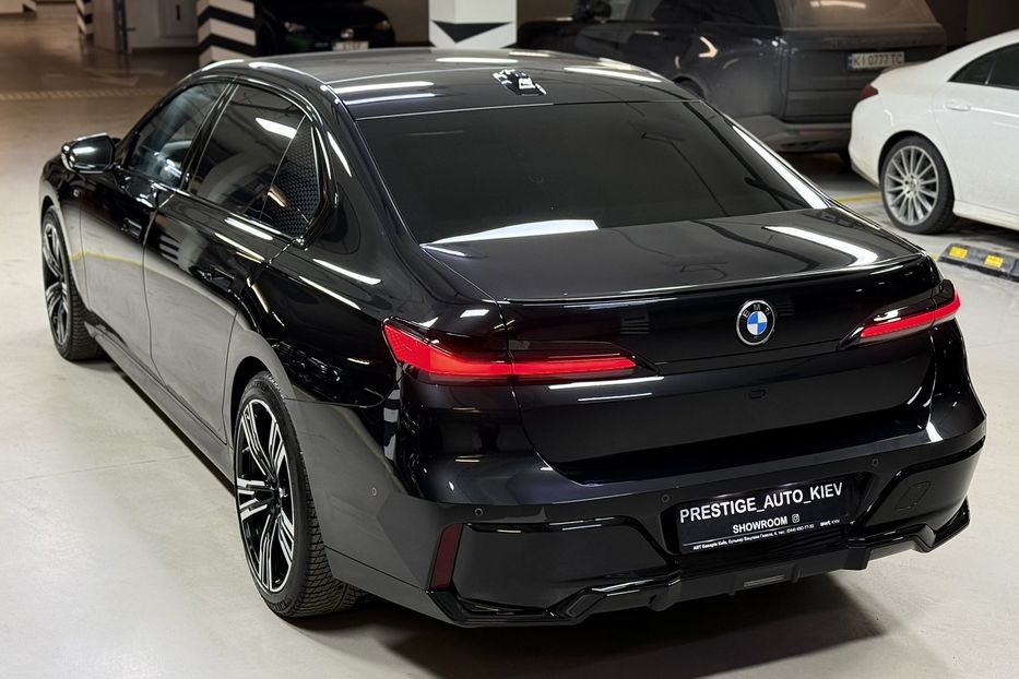 Продам BMW 740 740d Steptronic xDrive 2024 года в Киеве