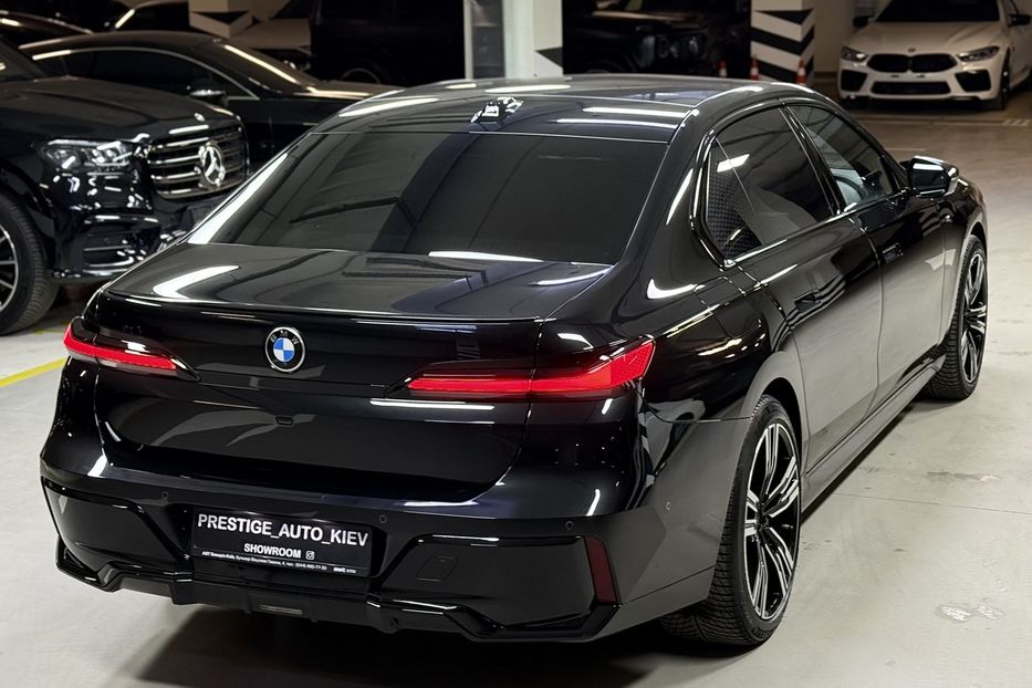 Продам BMW 740 740d Steptronic xDrive 2024 года в Киеве