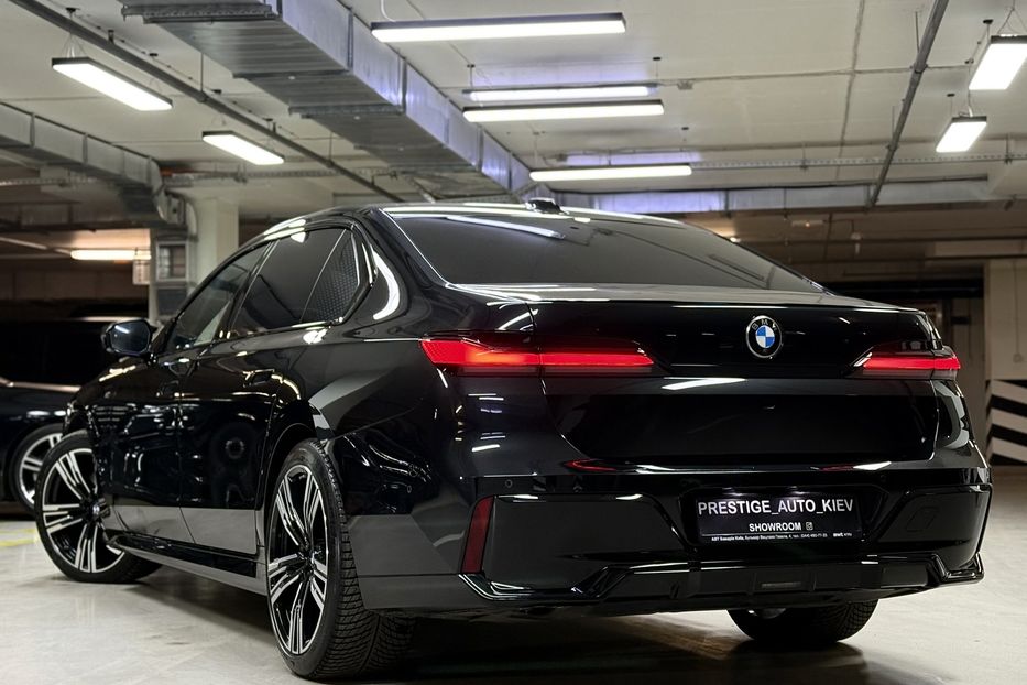 Продам BMW 740 740d Steptronic xDrive 2024 года в Киеве