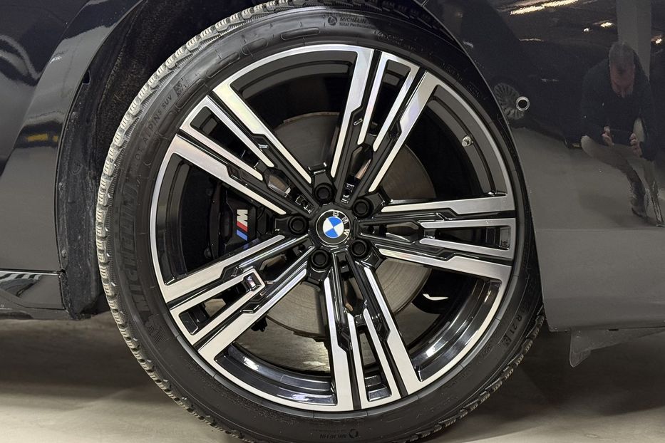 Продам BMW 740 740d Steptronic xDrive 2024 года в Киеве