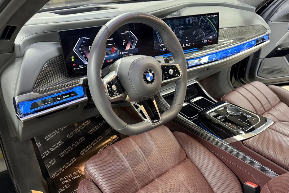 Продам BMW 740 740d Steptronic xDrive 2024 года в Киеве