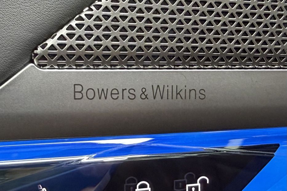 Продам BMW 740 740d Steptronic xDrive 2024 года в Киеве