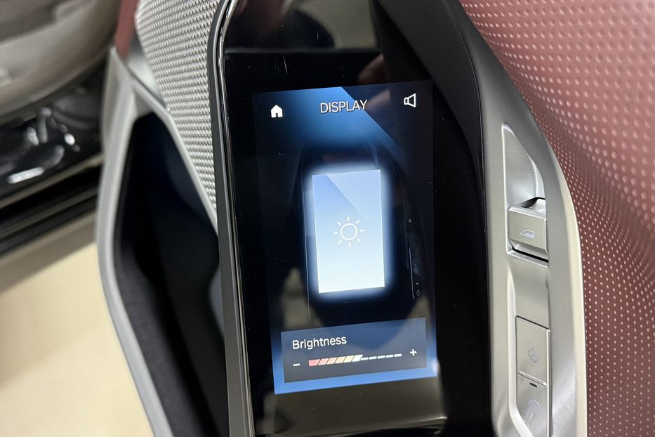 Продам BMW 740 740d Steptronic xDrive 2024 года в Киеве