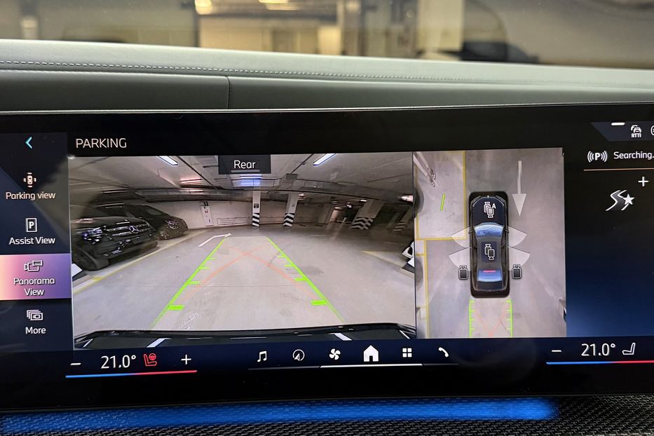 Продам BMW 740 740d Steptronic xDrive 2024 года в Киеве