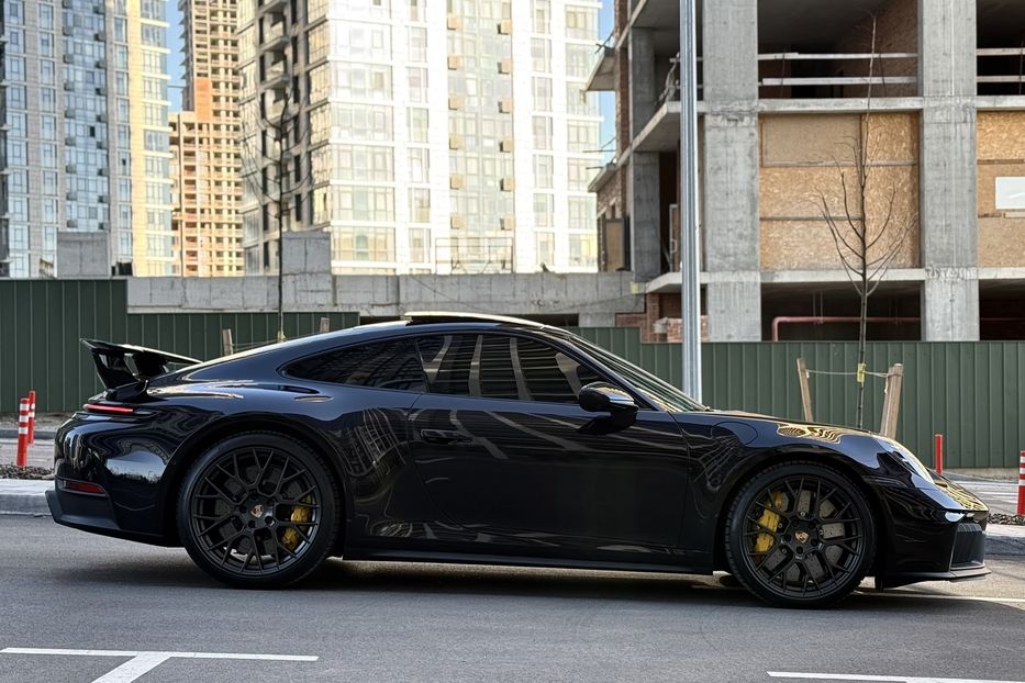 Продам Porsche 911 CARRERA 4 GTS 2025 года в Киеве