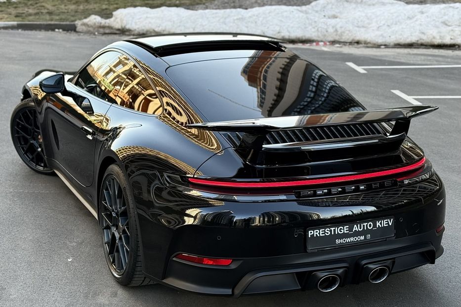 Продам Porsche 911 CARRERA 4 GTS 2025 года в Киеве