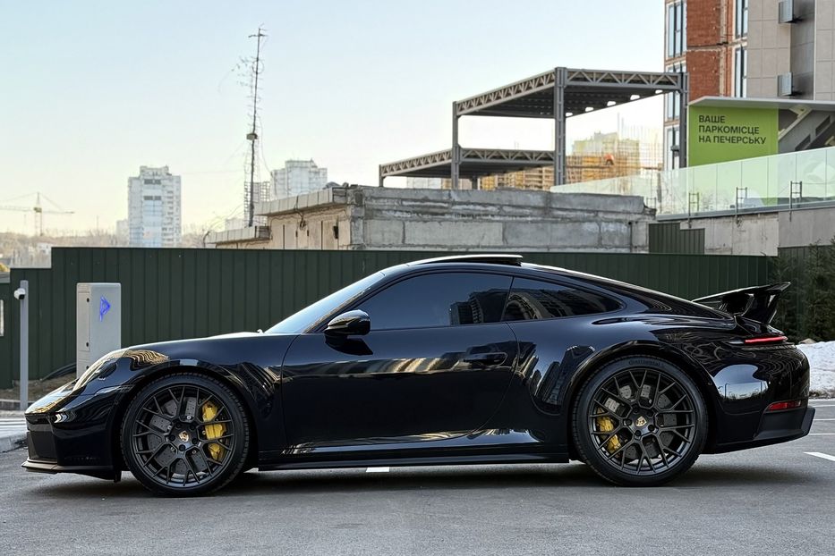 Продам Porsche 911 CARRERA 4 GTS 2025 года в Киеве