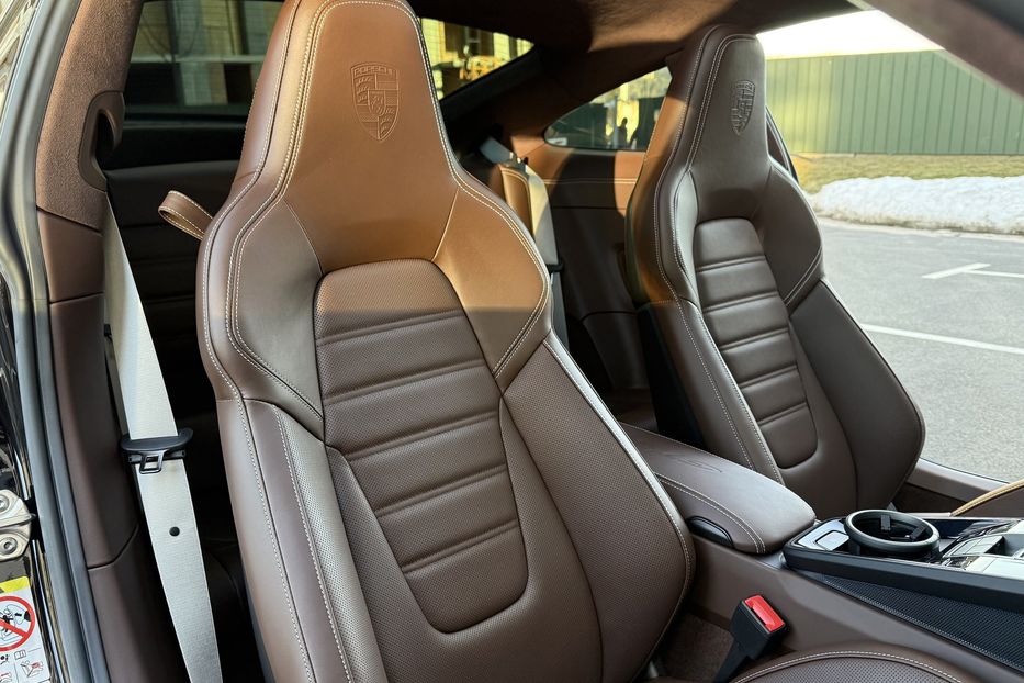 Продам Porsche 911 CARRERA 4 GTS 2025 года в Киеве