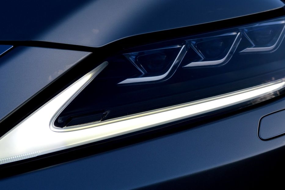 Продам Lexus RX 300 Business 2021 года в Одессе