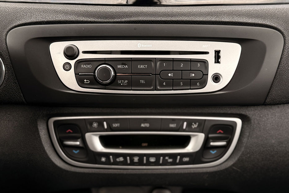 Продам Renault Grand Scenic 1.5 dCi EDC (110 к.с.) 7s 2013 года в Киеве