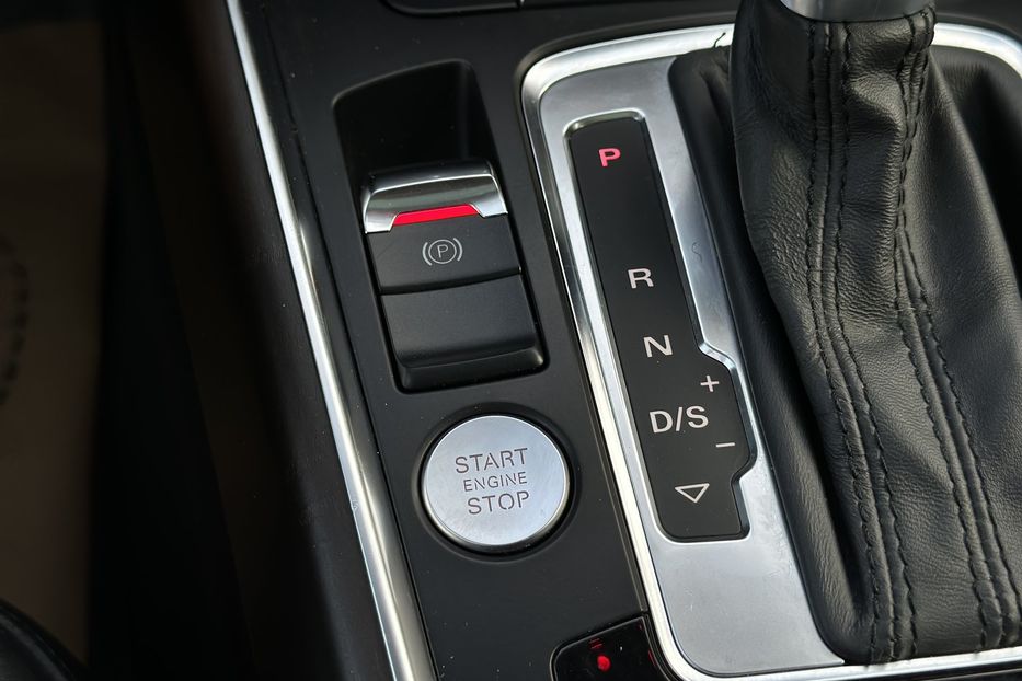 Продам Audi Q5 2015 года в Луцке