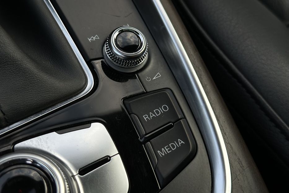 Продам Audi Q5 2015 года в Луцке