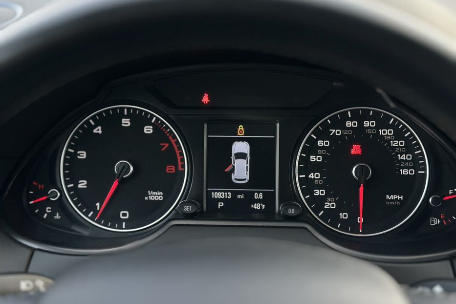 Продам Audi Q5 2015 года в Луцке