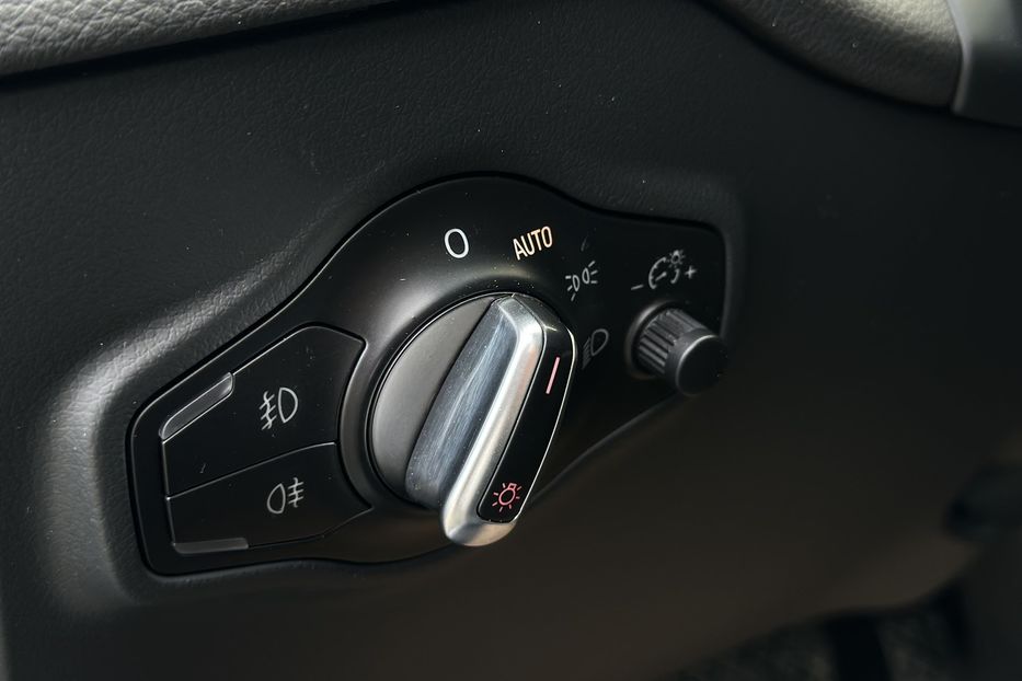 Продам Audi Q5 2015 года в Луцке