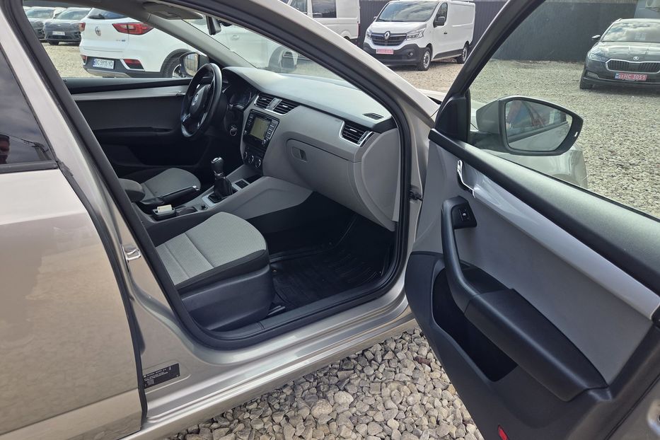 Продам Skoda Octavia A7 Greenline 2015 года в Львове