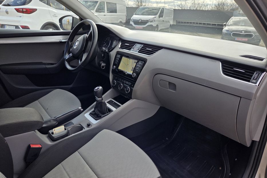 Продам Skoda Octavia A7 Greenline 2015 года в Львове