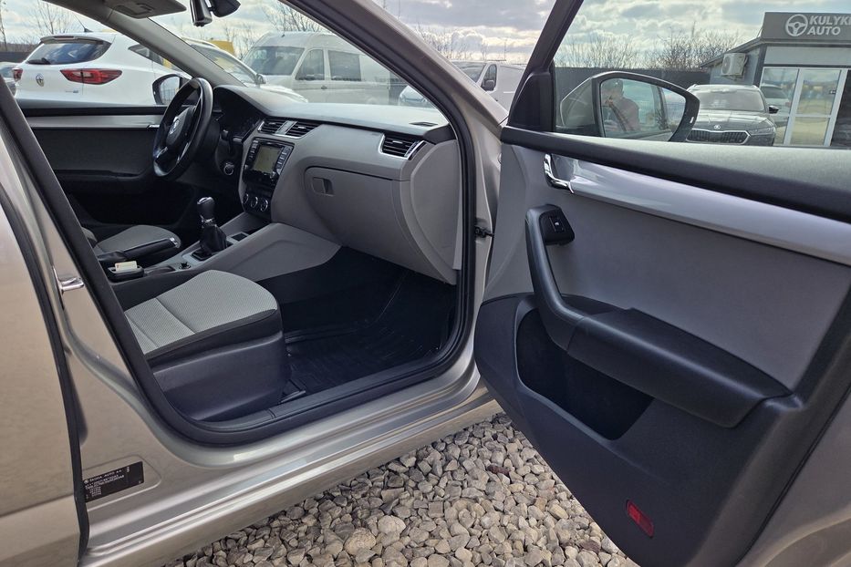 Продам Skoda Octavia A7 Greenline 2015 года в Львове