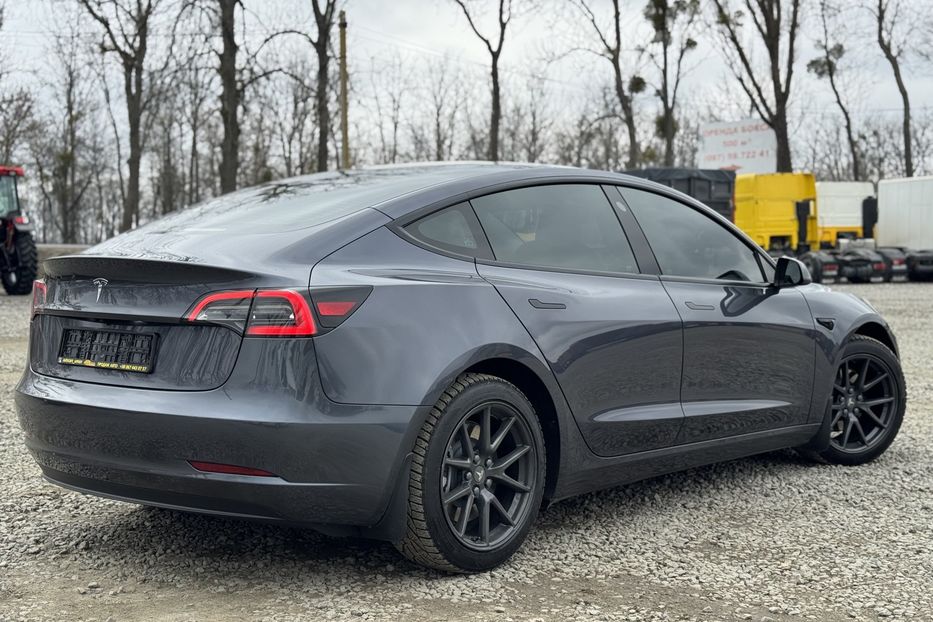 Продам Tesla Model 3 (COMIS) 2023 года в г. Умань, Черкасская область