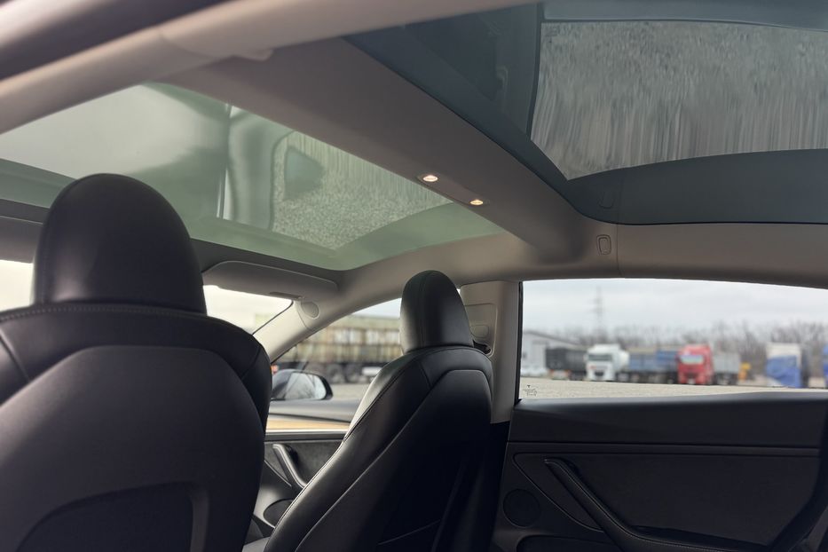 Продам Tesla Model 3 (COMIS) 2023 года в г. Умань, Черкасская область
