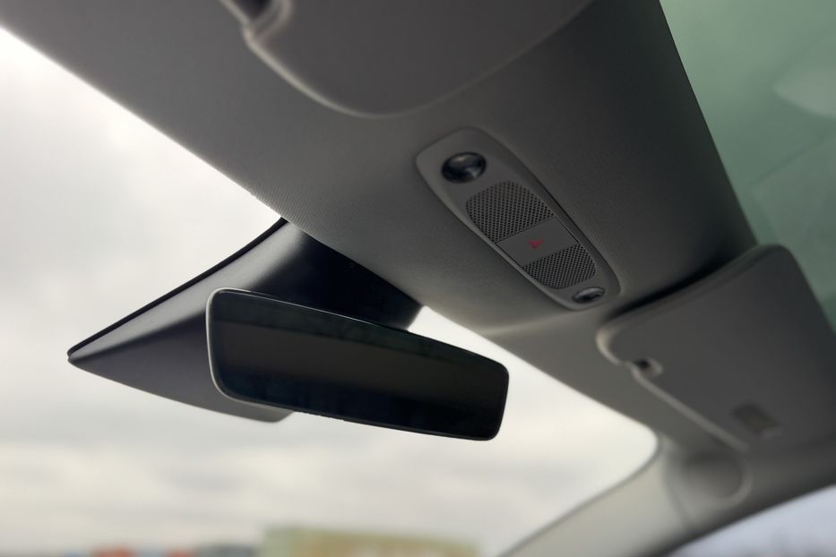 Продам Tesla Model 3 (COMIS) 2023 года в г. Умань, Черкасская область