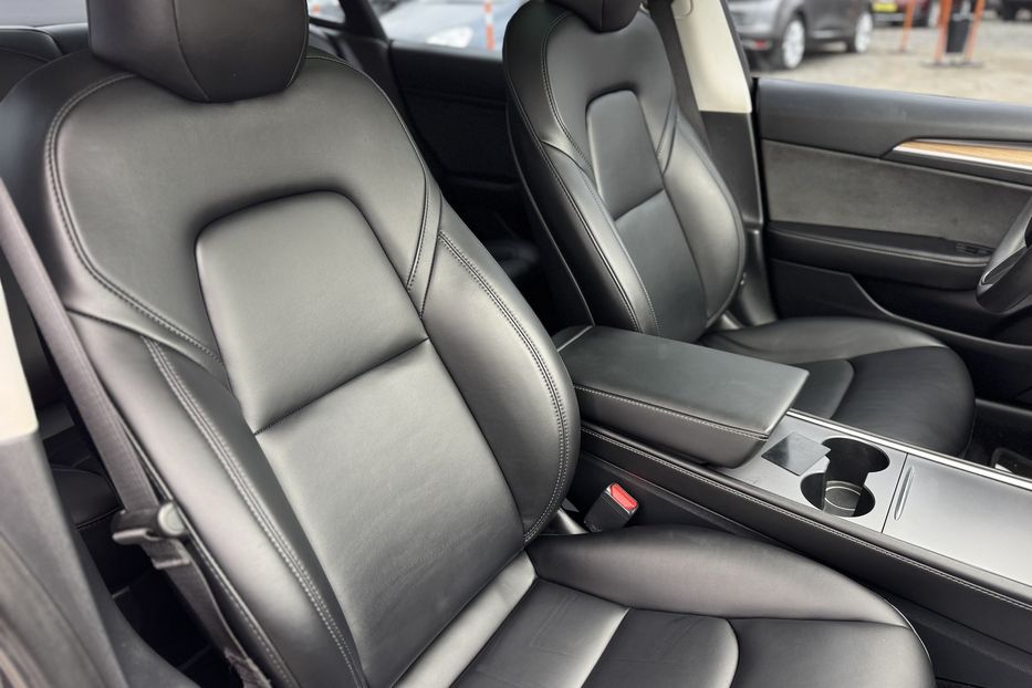 Продам Tesla Model 3 (COMIS) 2023 года в г. Умань, Черкасская область