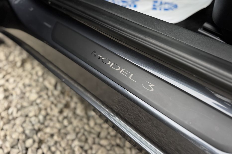 Продам Tesla Model 3 (COMIS) 2023 года в г. Умань, Черкасская область