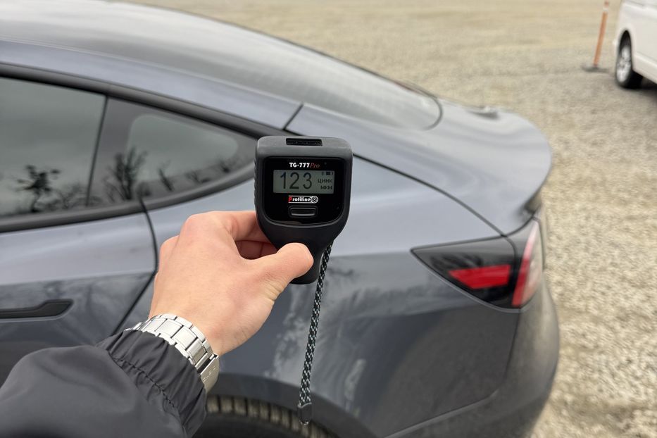 Продам Tesla Model 3 (COMIS) 2023 года в г. Умань, Черкасская область