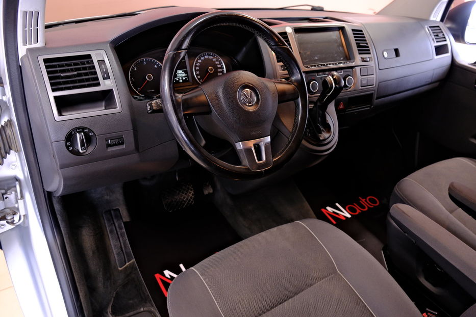 Продам Volkswagen Multivan 2012 года в Одессе