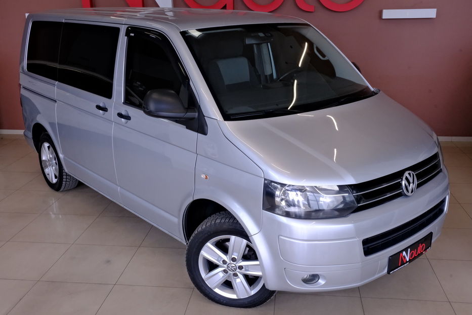 Продам Volkswagen Multivan 2012 года в Одессе