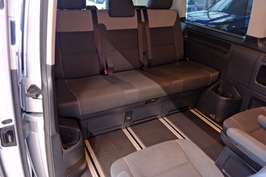 Продам Volkswagen Multivan 2012 года в Одессе