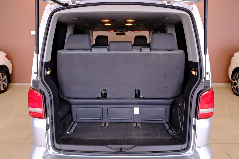 Продам Volkswagen Multivan 2012 года в Одессе