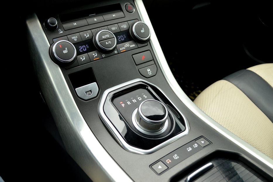 Продам Land Rover Range Rover Evoque R-Dynamic 2012 года в Одессе