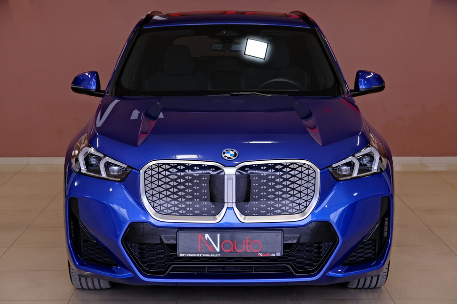 Продам BMW iX1 eDrive20 2024 года в Одессе
