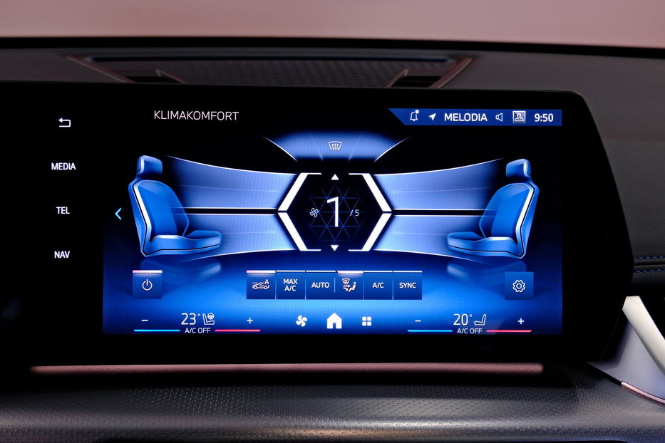 Продам BMW iX1 eDrive20 2024 года в Одессе