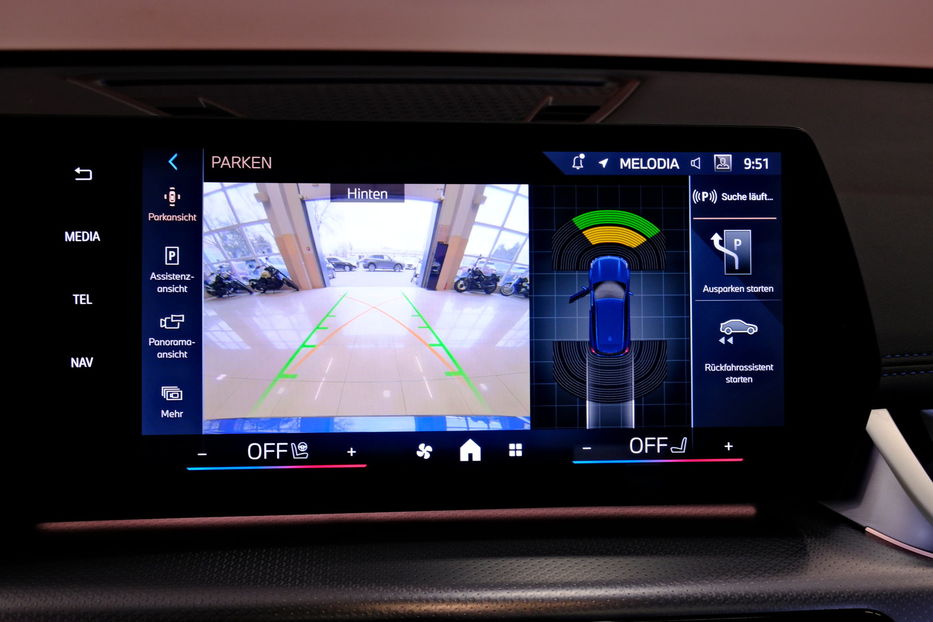 Продам BMW iX1 eDrive20 2024 года в Одессе