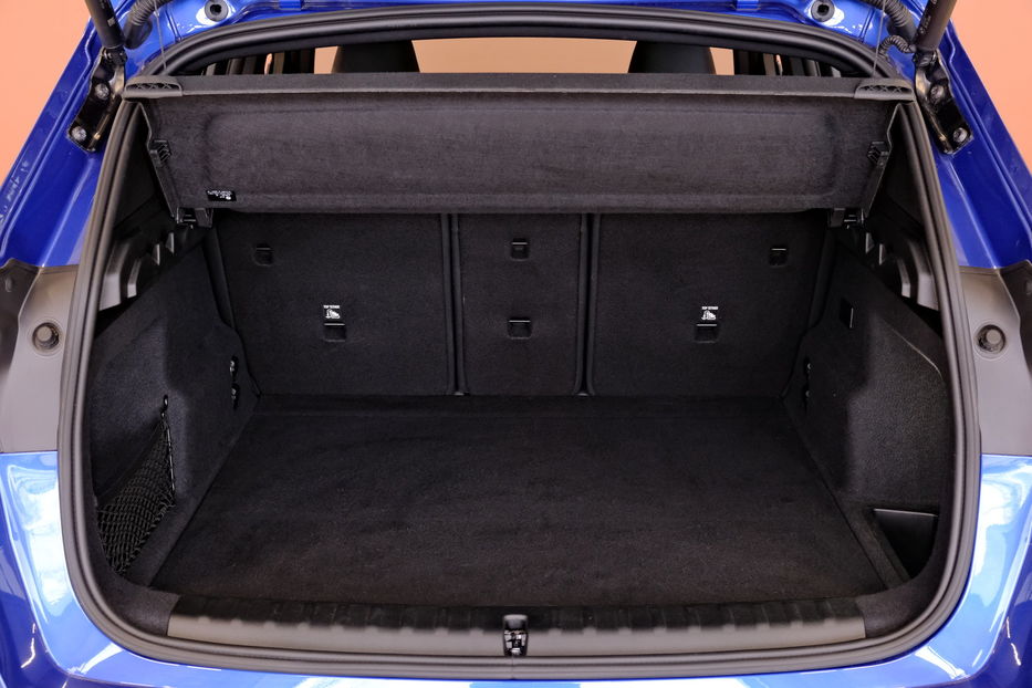 Продам BMW iX1 eDrive20 2024 года в Одессе