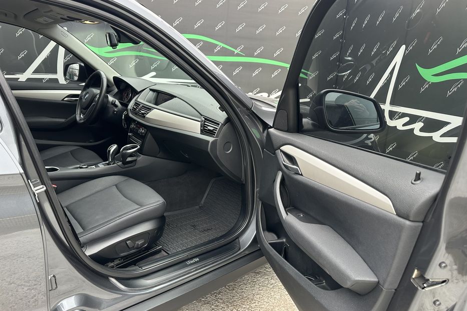 Продам BMW X1 xdrive28i 2012 года в Киеве