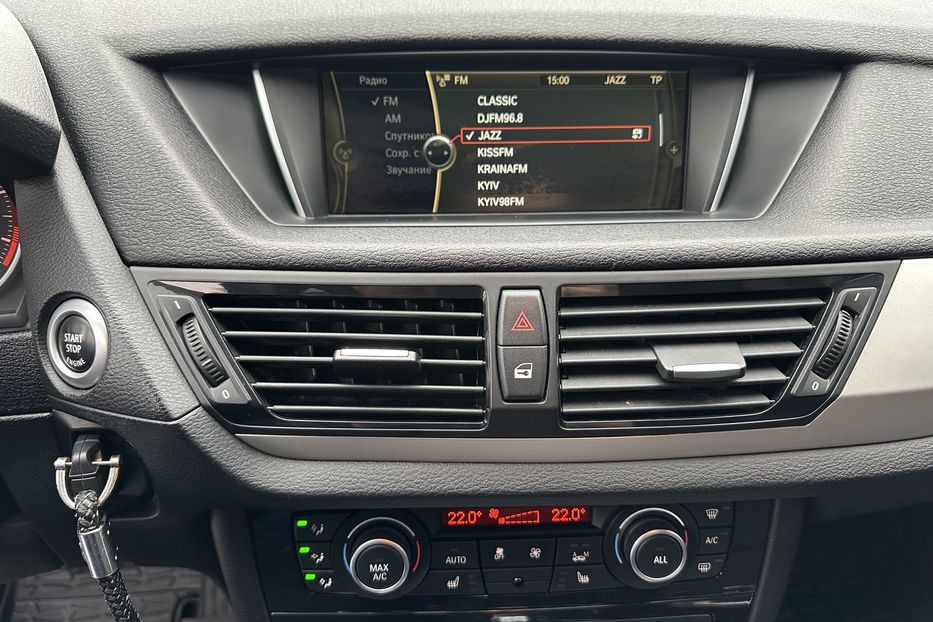 Продам BMW X1 xdrive28i 2012 года в Киеве