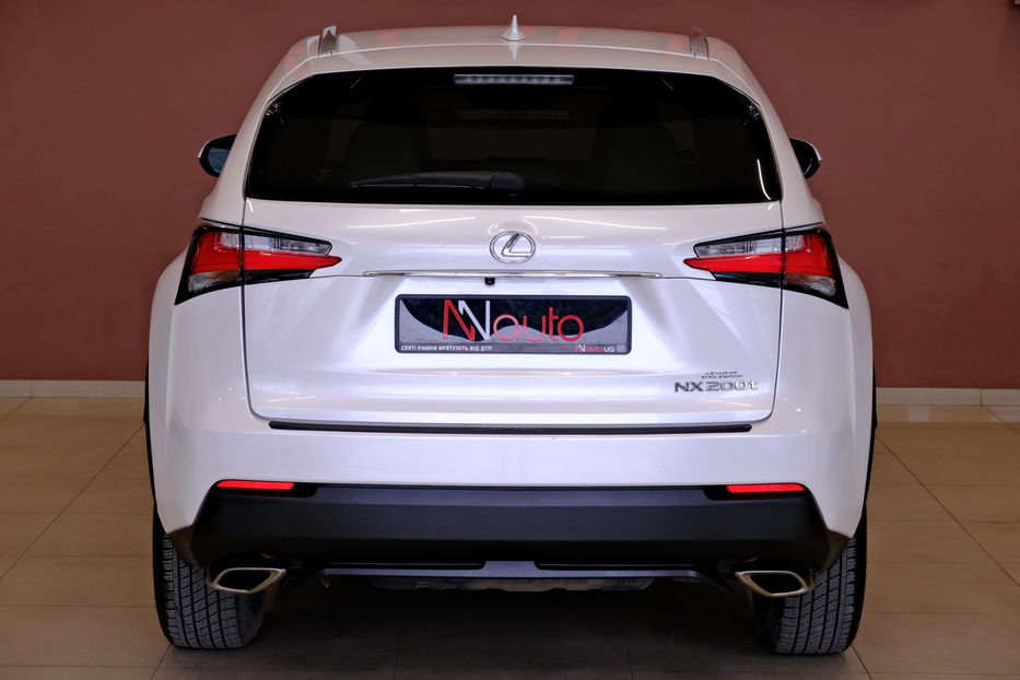 Продам Lexus NX 200 2017 года в Одессе