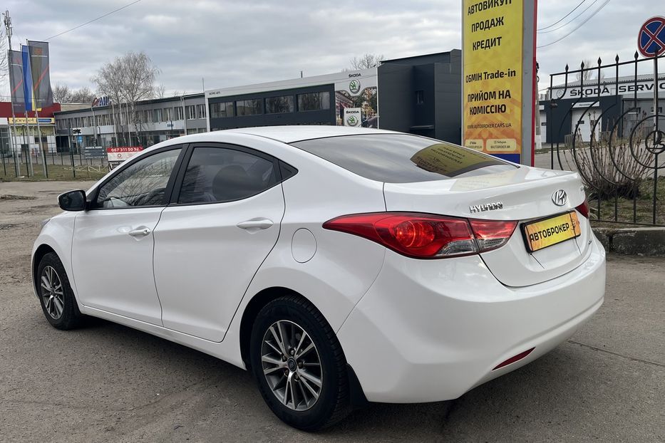 Продам Hyundai Elantra Офіційна 2013 года в Николаеве