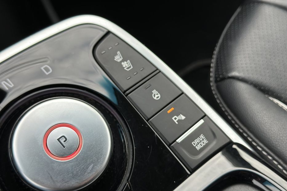 Продам Kia Niro 2020 года в Луцке