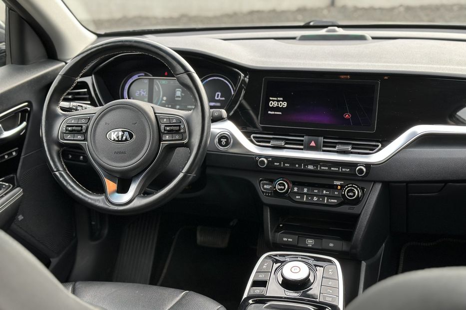 Продам Kia Niro 2020 года в Луцке