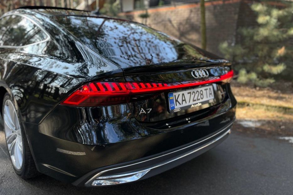 Продам Audi A7 PREMIUM PLUS / 340кс / AWD 2018 года в Киеве
