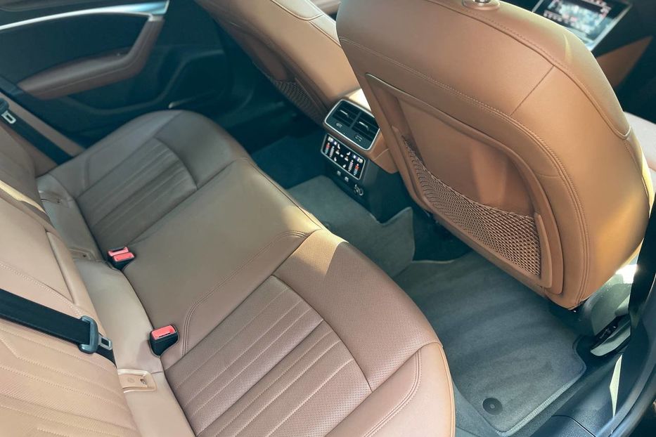 Продам Audi A7 PREMIUM PLUS / 340кс / AWD 2018 года в Киеве